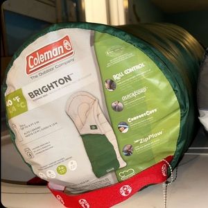 Bundle of 2 coleman sleeping bags